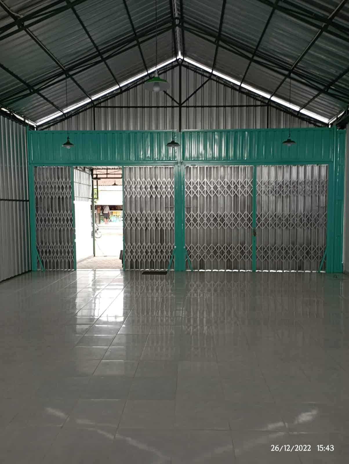 Toko lebar 8m di jalan raya A.Yani Utara, Denpasar utara Toko lebar 8m di jalan raya A.Yani Utara, Denpasar utara