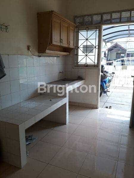 Rumah Luas & Nyaman Di Regency Melati Mas Dekat Sekolah Athalia, Tangerang Selatan