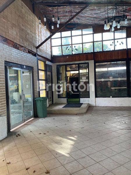 Rumah Eks Resto Di Kuta