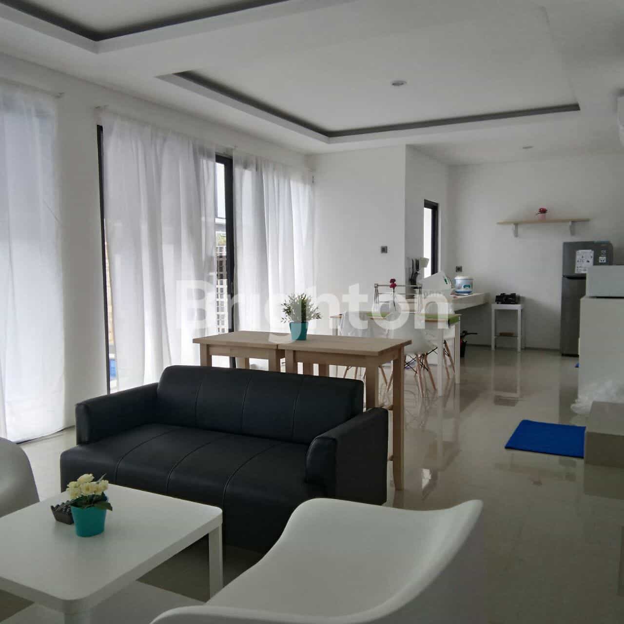 Villa Minimalis 2 Lantai Di Raya Uluwatu Pecatu, Ungasan