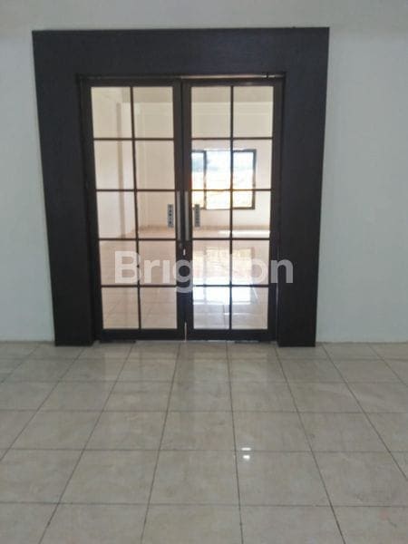 Ruko 3 lantai di area premium di Denpasar Barat