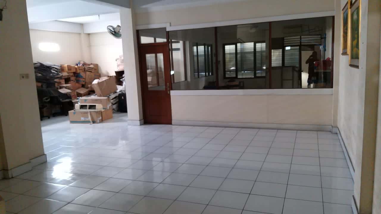 Ruko 3 Lantai Di Area Bisnis Gatsu Timur, Denpasar Timur