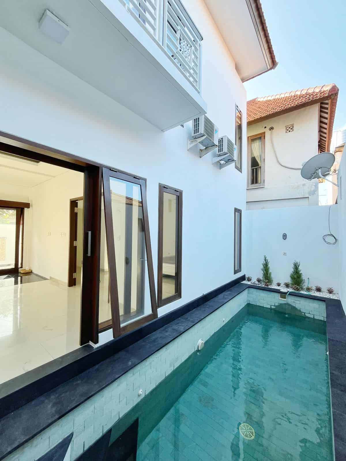 Villa Sanur 4 Bedrooms Enclosed Living