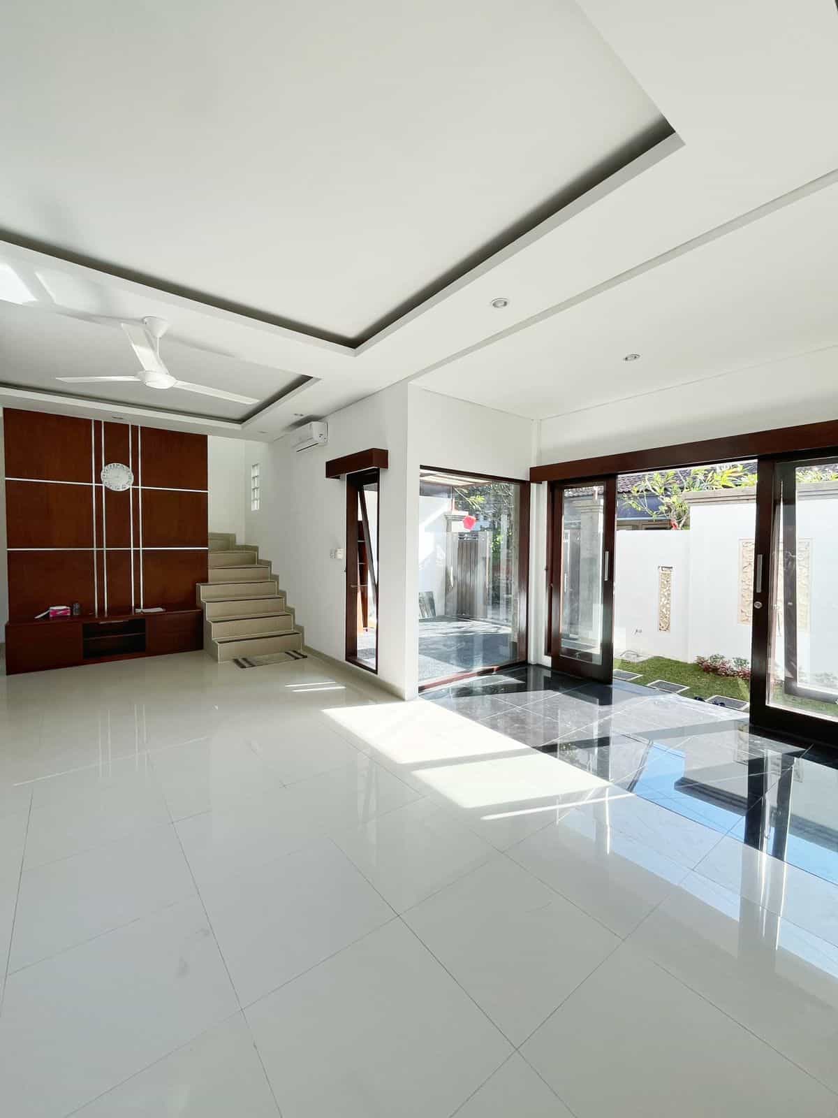 Villa Sanur 4 Bedrooms Enclosed Living