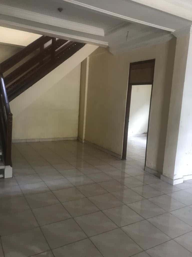 Rumah Style Bali Di Monang Maning Gunung Rinjani