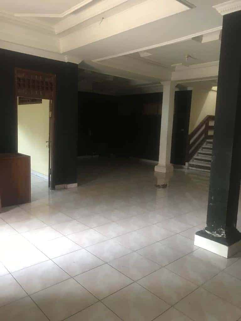 Rumah Style Bali Di Monang Maning Gunung Rinjani