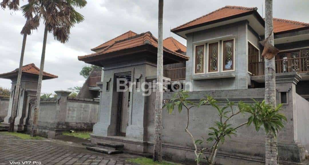 Villa Mewah Di Pering Gianyar