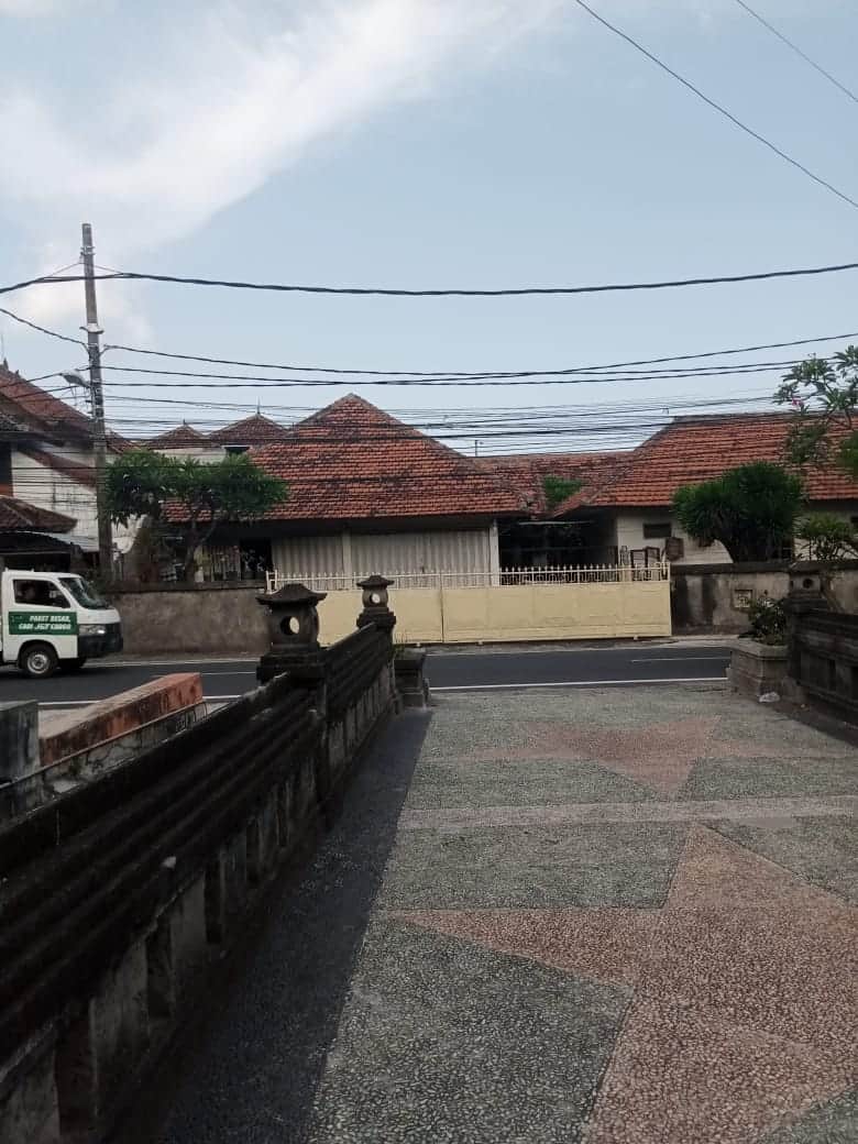 Rumah 2 Lantai Dekat Pantai Sanur, Denpasar Selatan