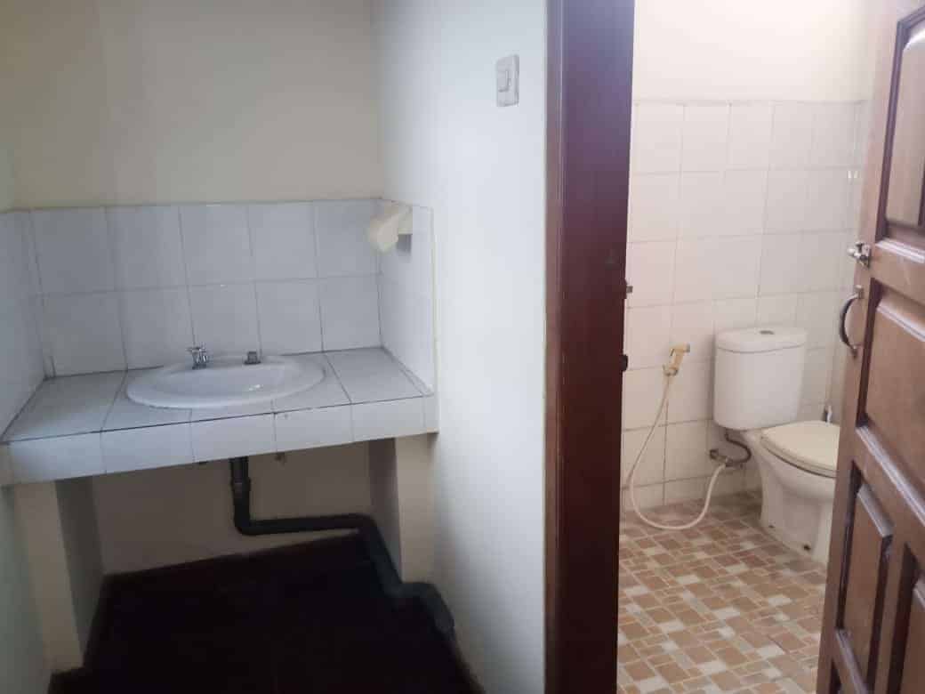 Rumah 2 Lantai Dekat Pantai Sanur, Denpasar Selatan