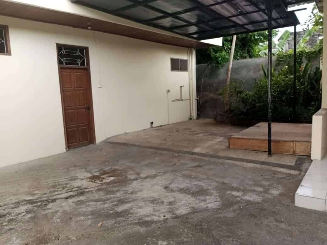 Rumah 2 Lantai Dekat Pantai Sanur, Denpasar Selatan