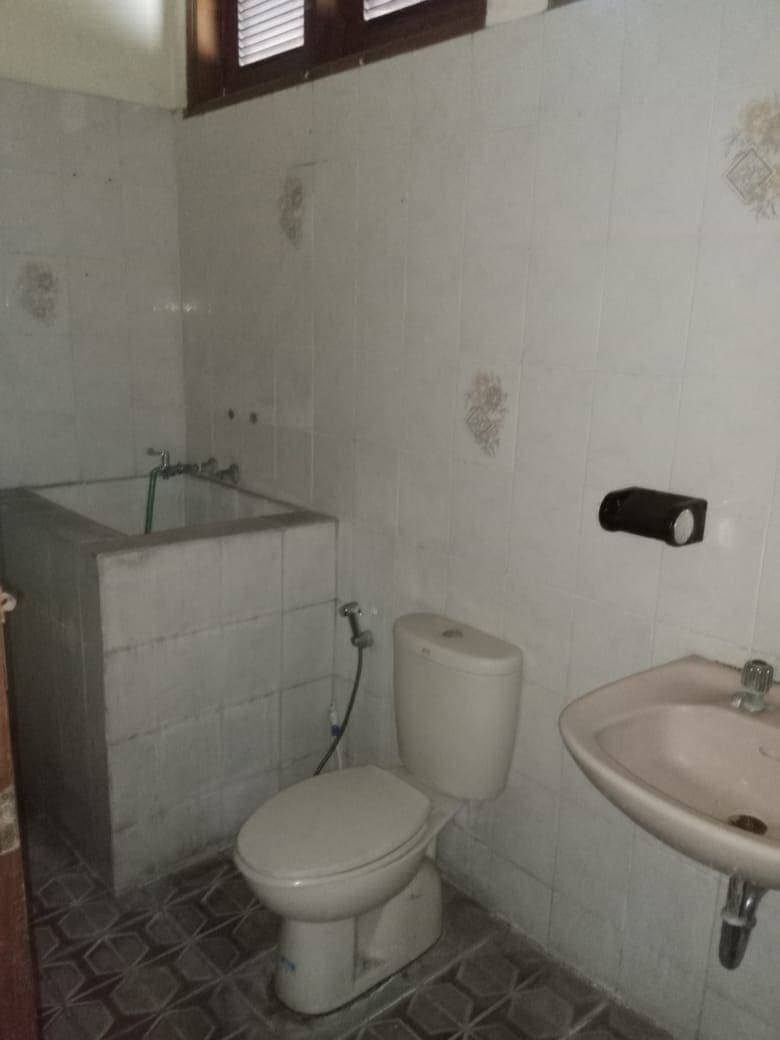 Rumah 2 Lantai Dekat Pantai Sanur, Denpasar Selatan