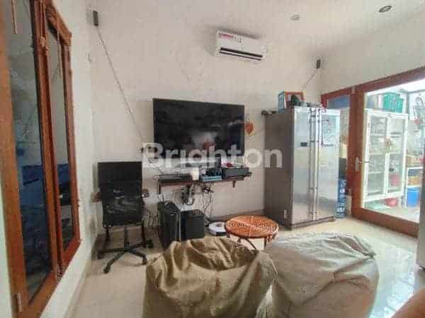 Rumah Minimalis 2 Lantai Di Taman Sari, Kerobokan Badung