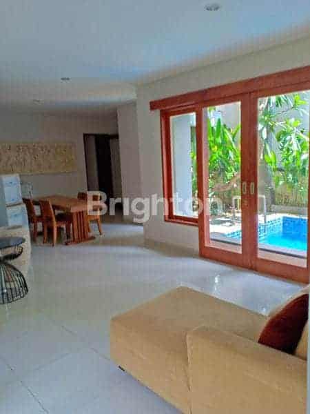 Special Price Villa 4 BR Di Banjar Anyar Kerobokan Badung
