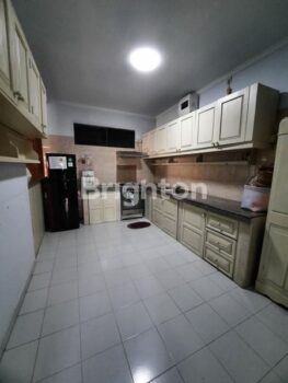 Rumah Murah One Gate 3 BR, Halaman Luas, Dekat Imam Bonjol, Denpasar Barat